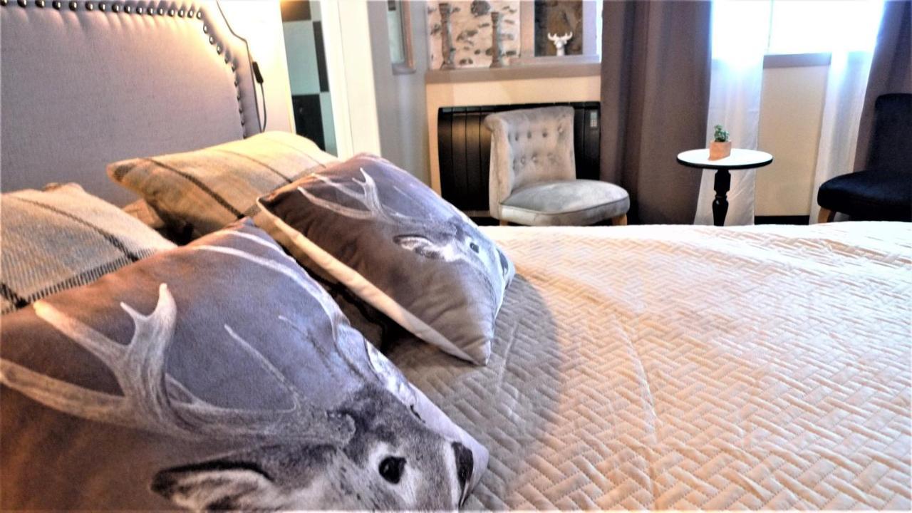 Les Terres D'Aramis: Maison D'Hotes A Aramits Eksteriør billede